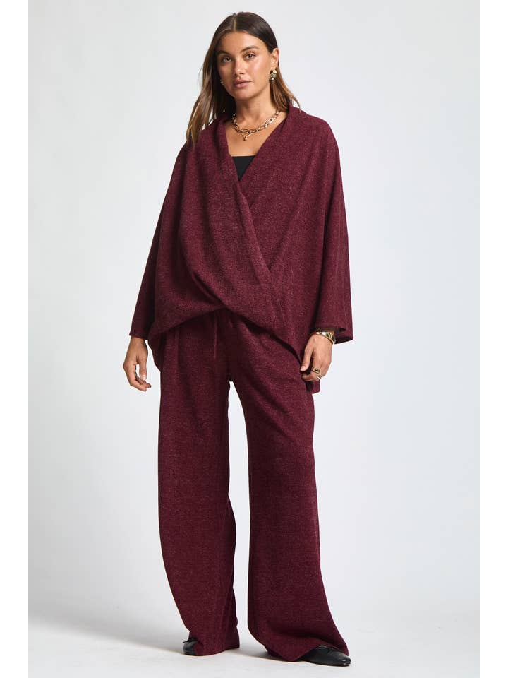 Dear Scarlett - Wholesale Lounge Set - Women's - PLUS SIZE Ribbed 2-Piece Travel Essential12