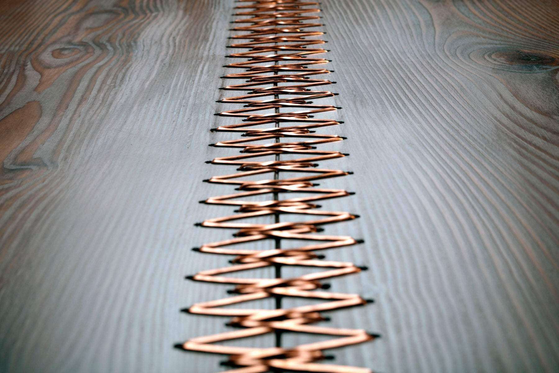 Wallpapers4Beginners – wholesale Sidobord – Bord med kopparstygn2