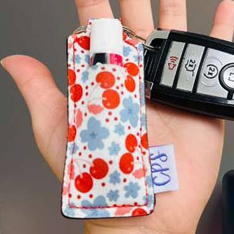 Cloth Paper Scissors LLC – Großhandel Lippenbalsam-Case/Anhänger – Lippenbalsam-Schlüsselanhänger🔑💄0