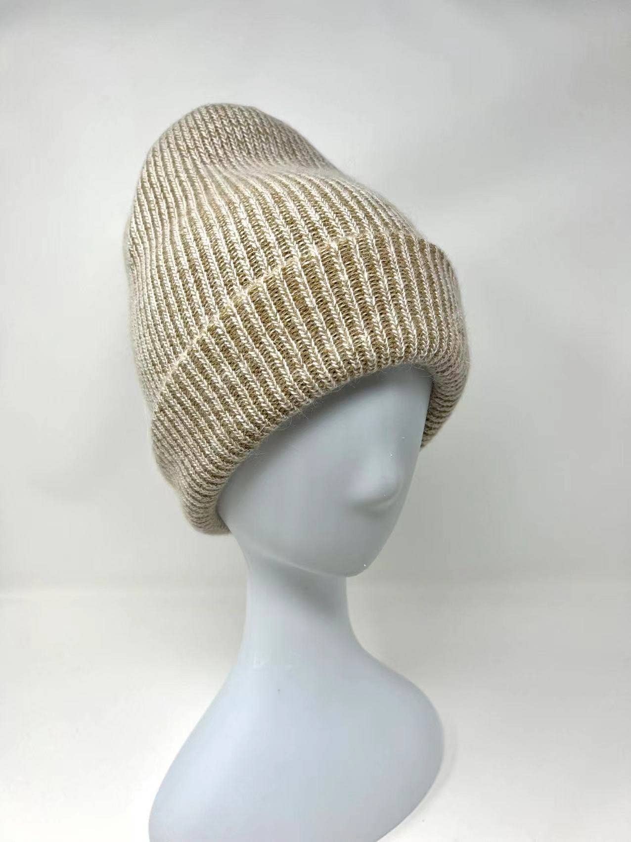 FanakoStudioNYC - Vente Bonnet – femme - Nouveau, chapeau en fourrure de lapin angora, bonnet. Cadeau de Noël5