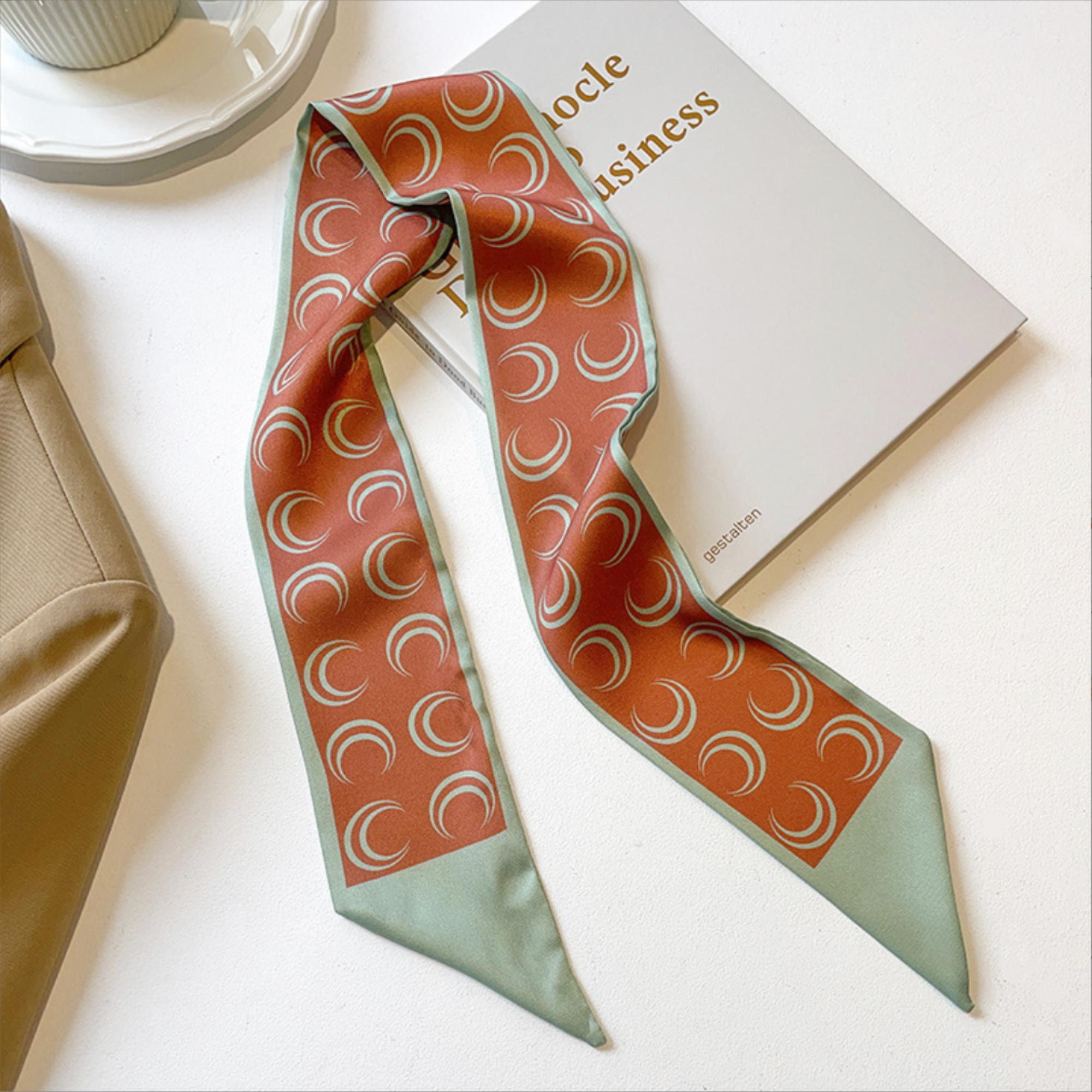 DrifWoo – Engroshandel Tørklæde - Dame – Silkesjal Twilly til hals og taske til kvinder7