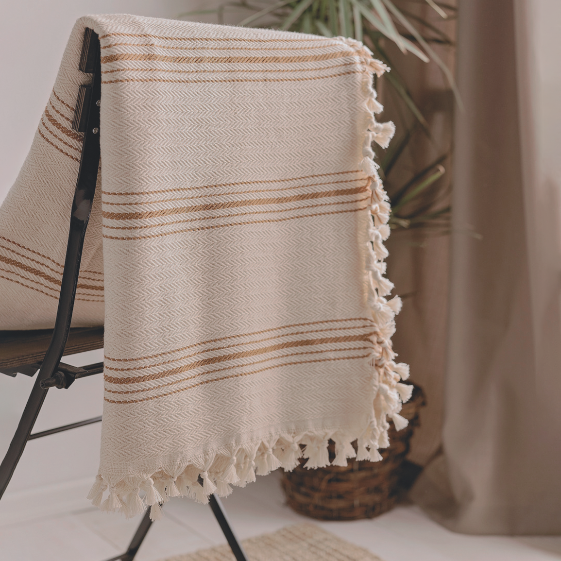 Moa – wholesale Throw blanket – 100% Cotton Black Throw Blanket7