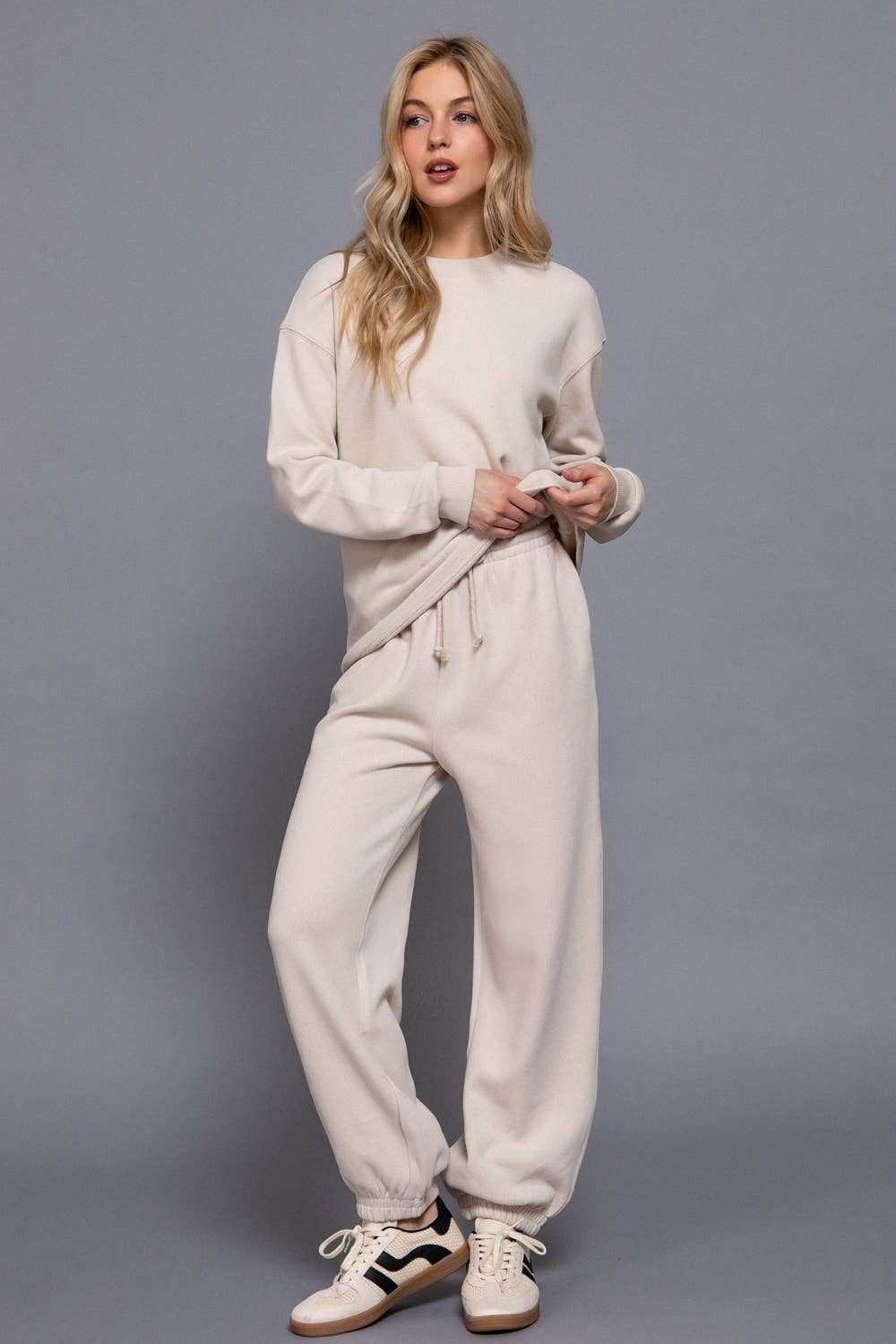 Active Basic | Active USA – wholesale Sweatshirt - Dam – Långärmad Rundhalsad Mjuk Stickad Topp3