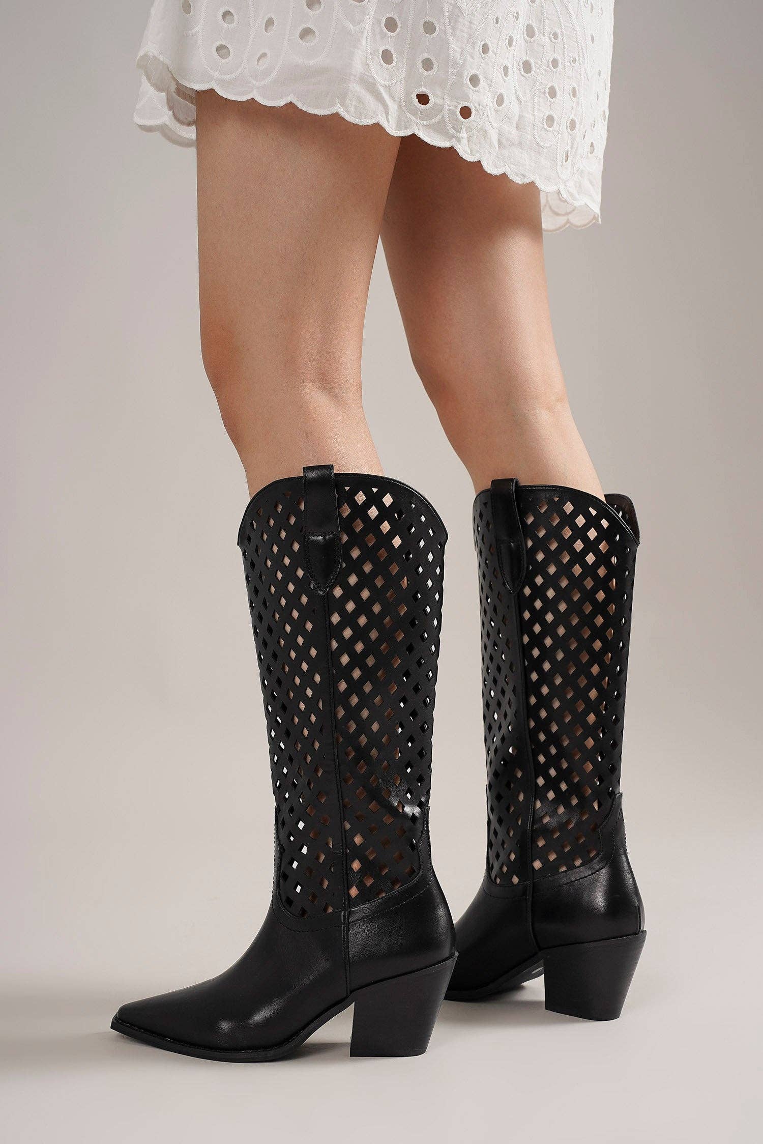 BEAST FASHION - Wholesale Cowboy Boots - Women's - DEANA-02 Cut-Out Western Boots11