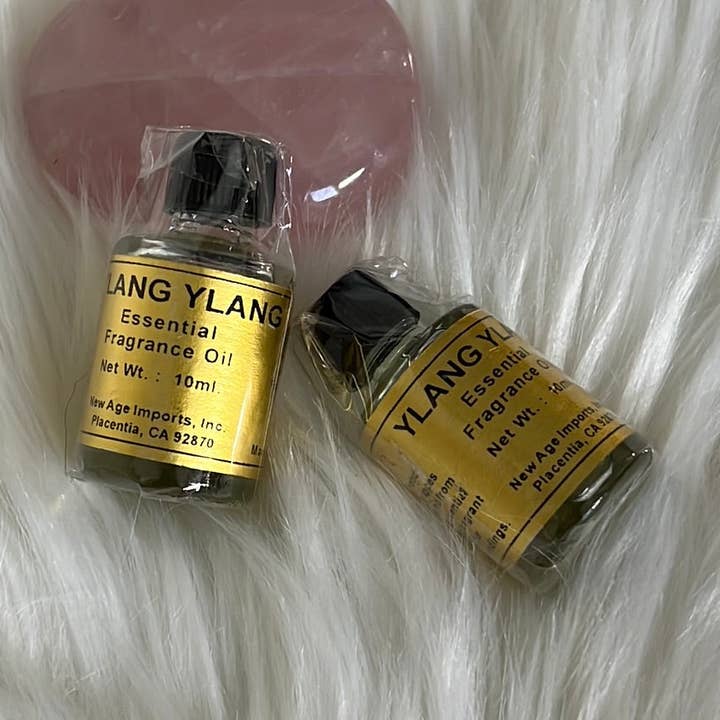 Olio essenziale di Ylang Ylang per la vendita all'ingrosso da parte di WHOLIFECO