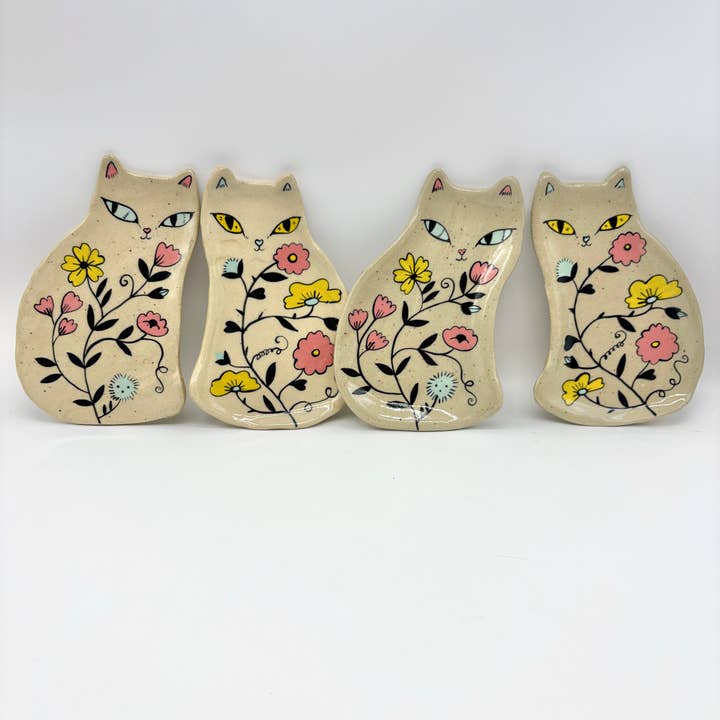 Erika Rier - Wholesale Jewelry Dish - Open Ended Cat Dish1