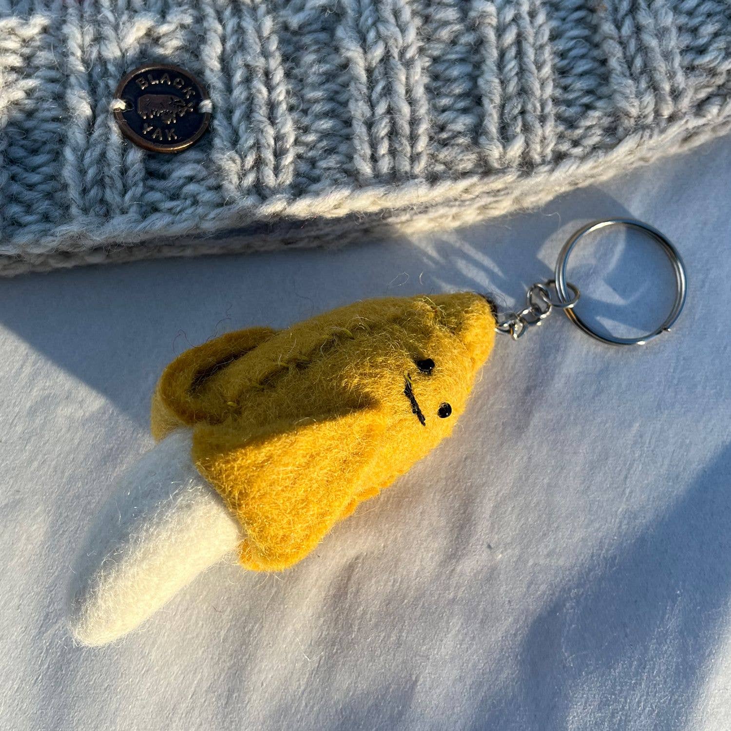 Black Yak Ltd - Wholesale Keychain - Unisex - Felt Keychain - Banana Felt Keyring1