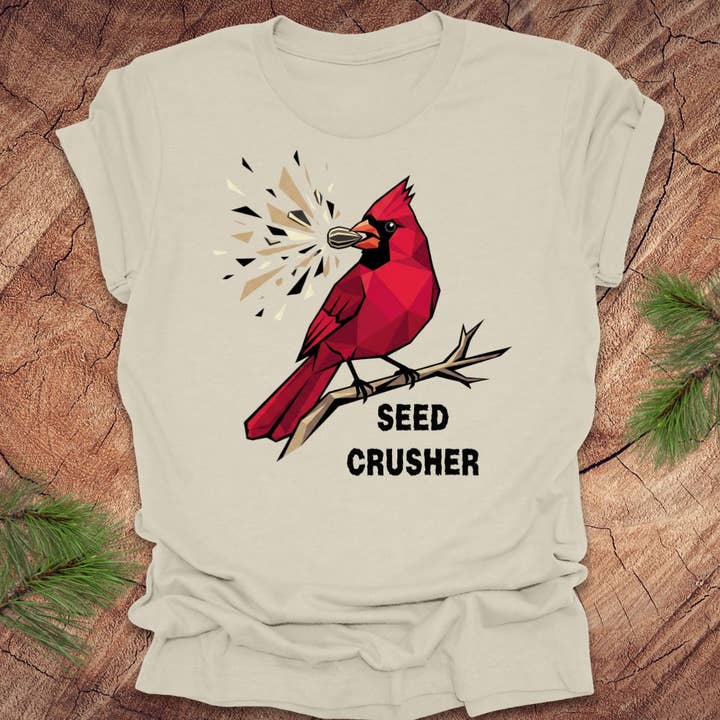 T-shirt Cardinal Seed Crusher por atacado de Wandering Owl Adventure Co.
