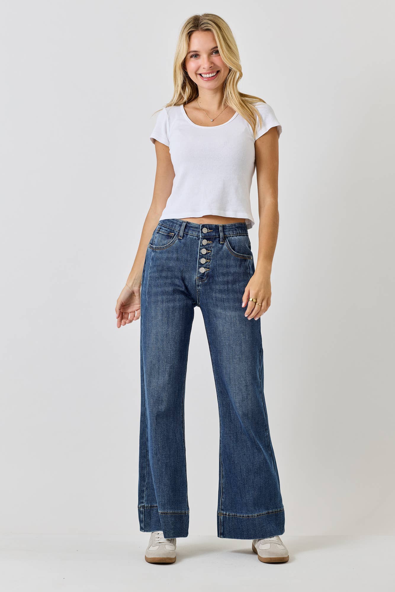 SAIGE DENIM – Engroshandel Jeans - Dame – P8151D-HØJ TALJE FLARE MED KNAPGYLPE17