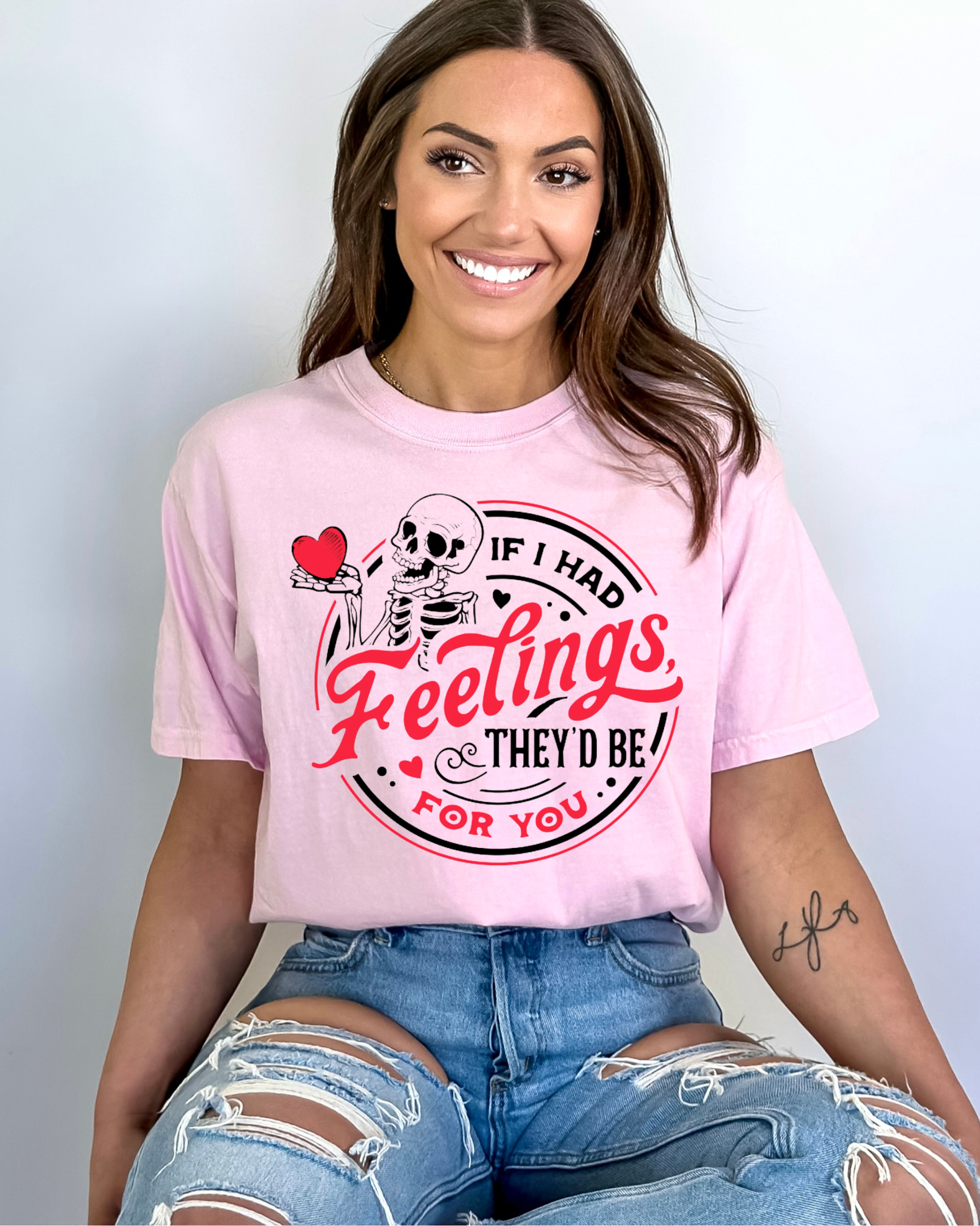Desert Raine - Vente T-shirt sérigraphié – femme - T-shirt de la Saint-Valentin avec squelette - T-shirt graphique0