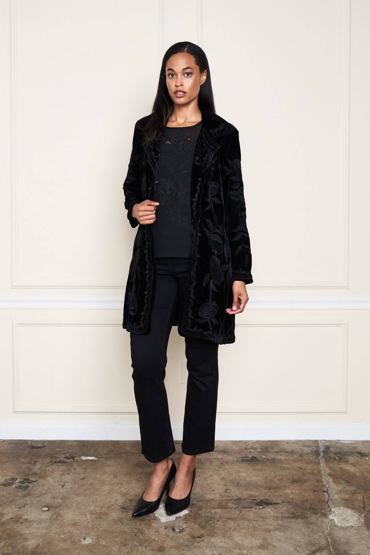 Paparazzi – Engroshandel Jakke - Dame – XY-8176 Stretch fløjl knap tonal broderet jakke12