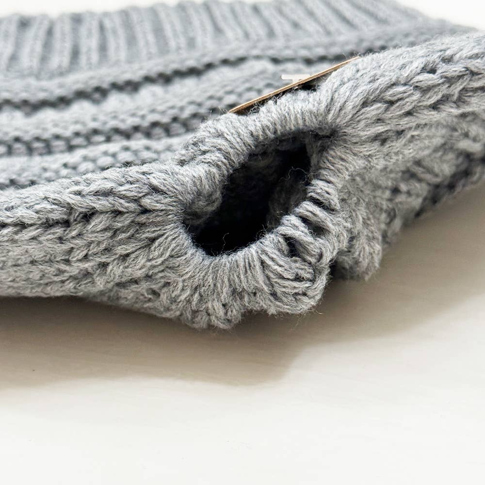 assorti Bonnets en maille côtelée pour queue de cheval en vente sur Faire6