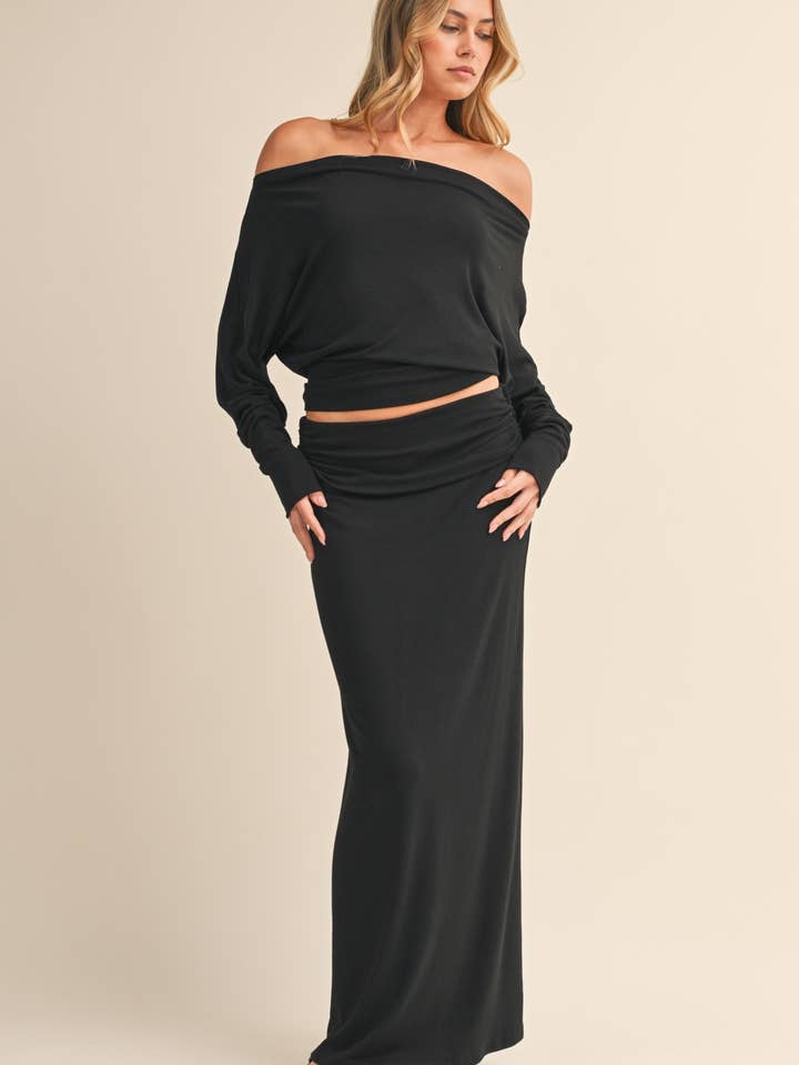 IST6399 LONG SLEEVE KNIT TOP AND MAXI SKIRT SET for wholesale by Klesis