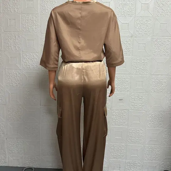 safistyle - Wholesale Top & Pant Set (NOT Loungewear) - Women's - Satin Top and Cargo Pant Set3