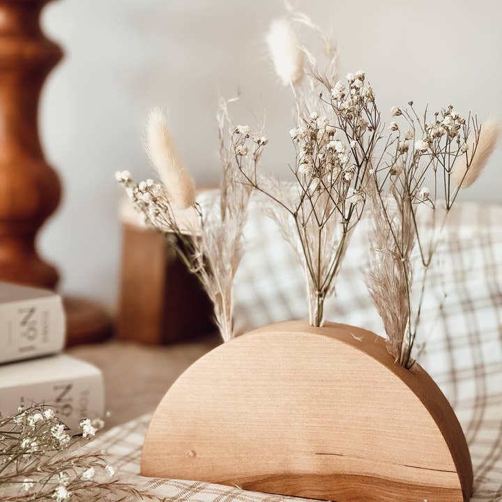 HARMONI wood vase for wholesale by Noir et Bois inc.