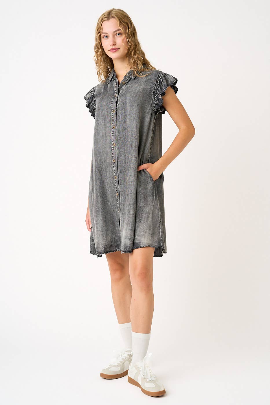 mittoshop - Wholesale Dress - Women's - WASHED CHAMBRAY RUFFLE SLEEVE BUTTONED MINI DRESS14
