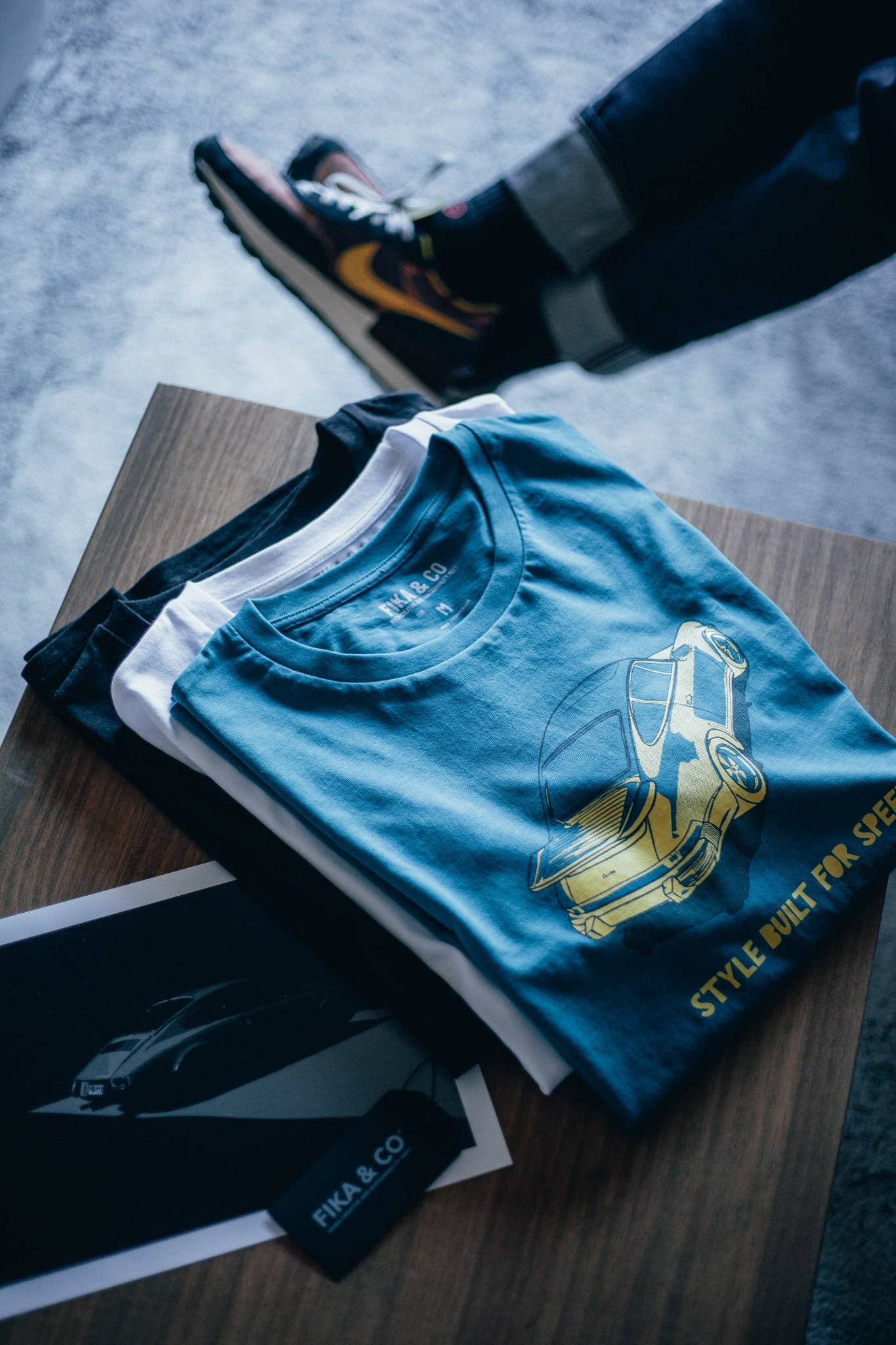 FIKANDCO – wholesale T-shirts med screentryck – Herr – T-shirt Style Built for Speed2