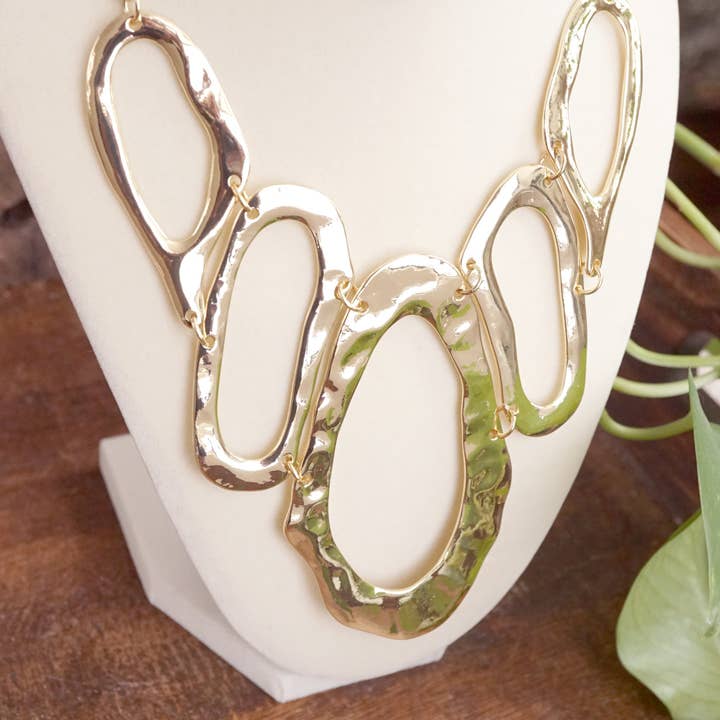 PennyLine inc - Wholesale Link & Chain Necklace - Links Statement Necklace set in Gold Silver Tones