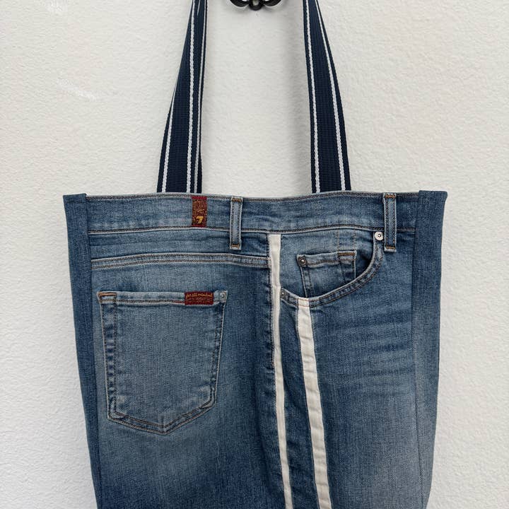 Indigo Bags - Wholesale Tote Bag - Women's - 7FAM Upcycled Premium Denim Tote Bag w/ stripe - blue dot3