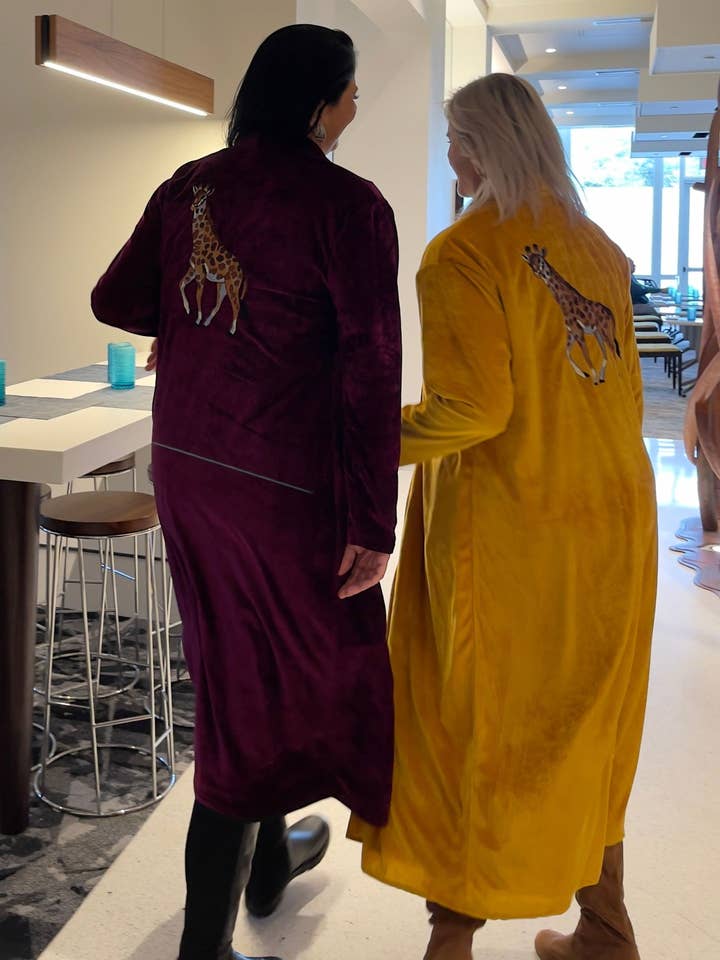 Paryse Style - Wholesale Kimono - Women's - Geoffrey Velvet Duster for Tall Women | Royal Purple2