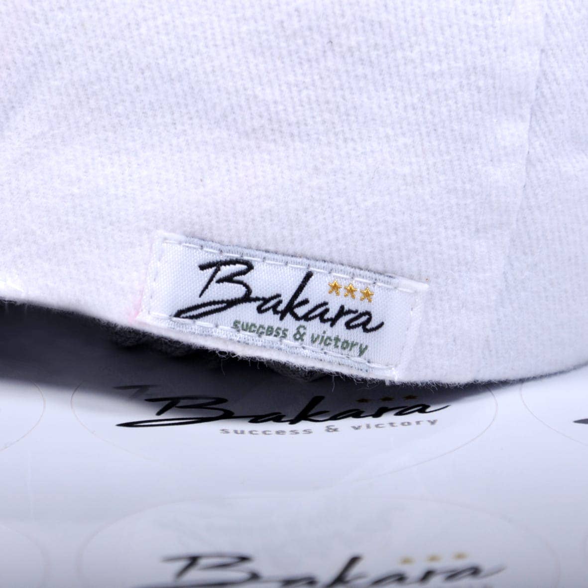 BAKARA SUCCESS AND VICTORY - Wholesale Baseball Cap - Unisex - Casquette Black & White Bakara3