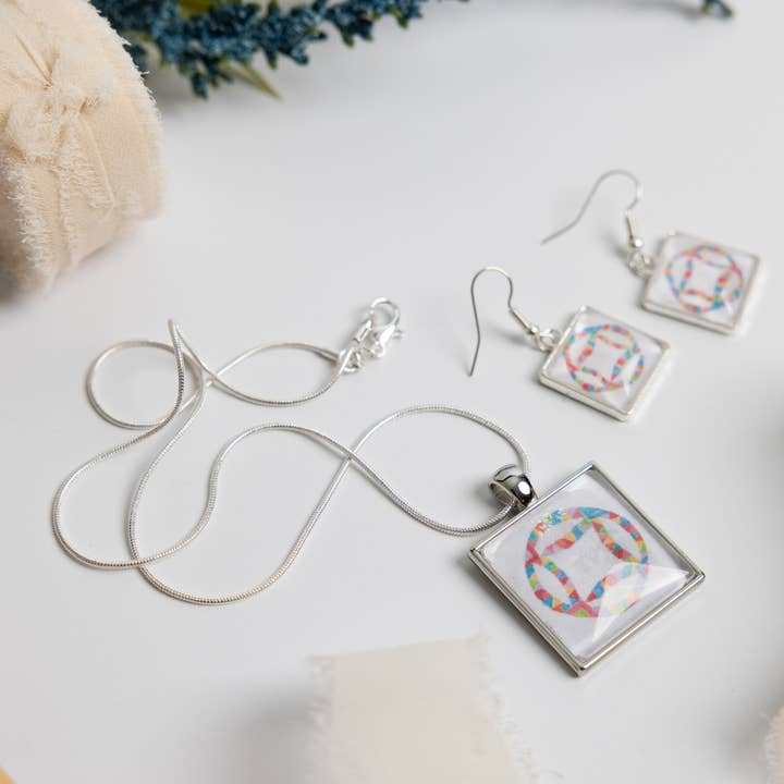 Double Wedding Ring Multi-Color Pendant for wholesale by Quilt Design Jewelry