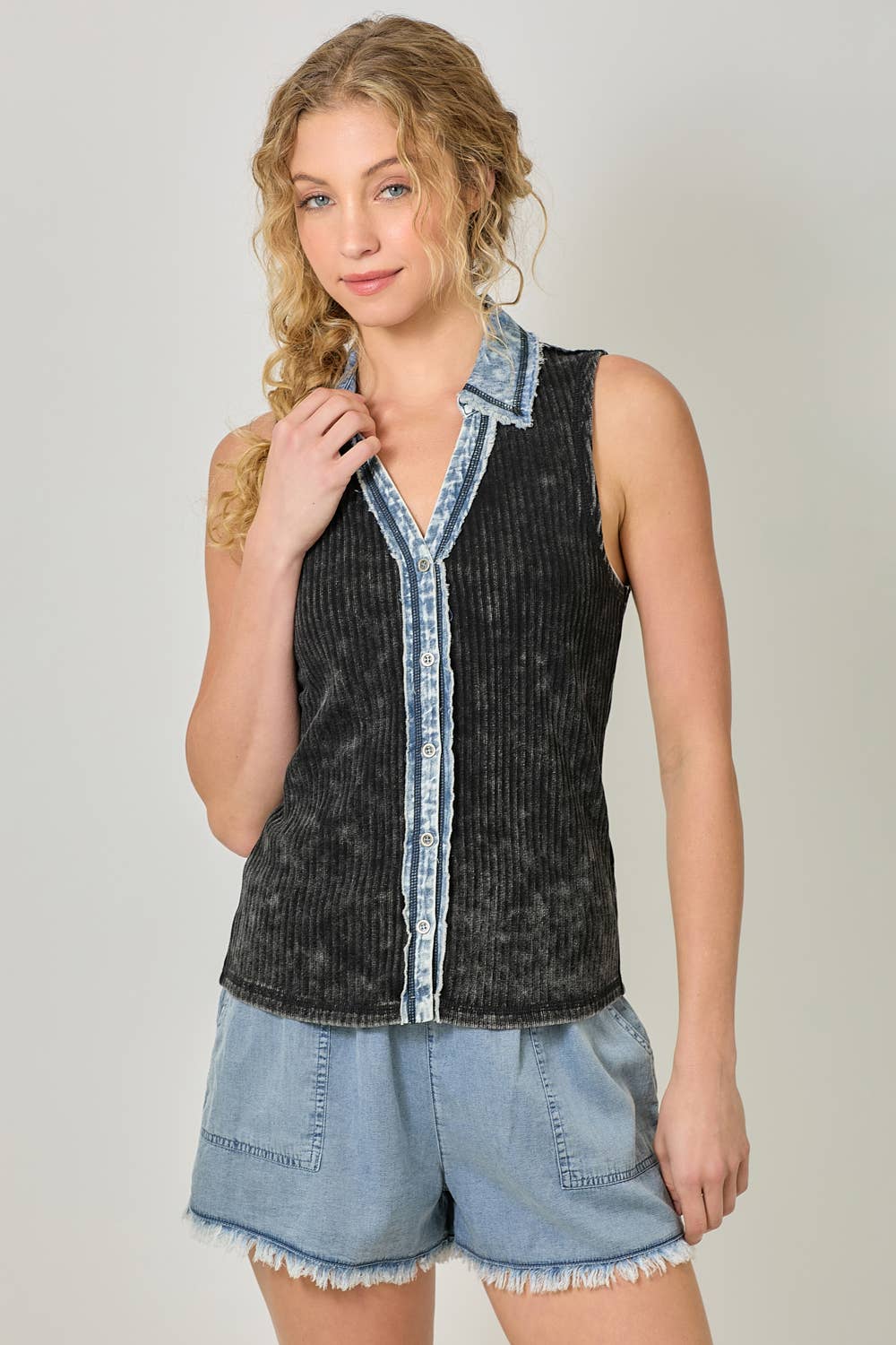 Mystree - Vente Chemise à col boutonné – femme - Haut sans manches à boutons en maille côtelée lavée 6094328