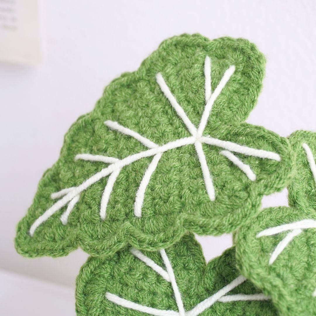 TOMOPOD LLC – wholesale Stuffed/plush toy – Kids & baby – Alocasia Frydek Pot Crochet, Handmade Amigurumi Plant 3