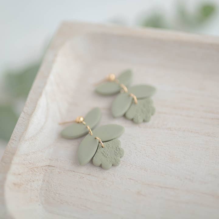 Ler ørering | Blomster Dangles | Garden Collection for engroshandel hos Hazel n Blue