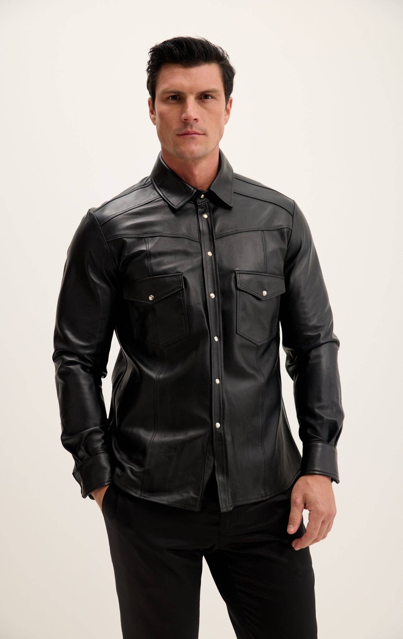 PRETO Camisa de Pele de Cordeiro Genuína Masculina - Preto para venda a revendedores na Faire0