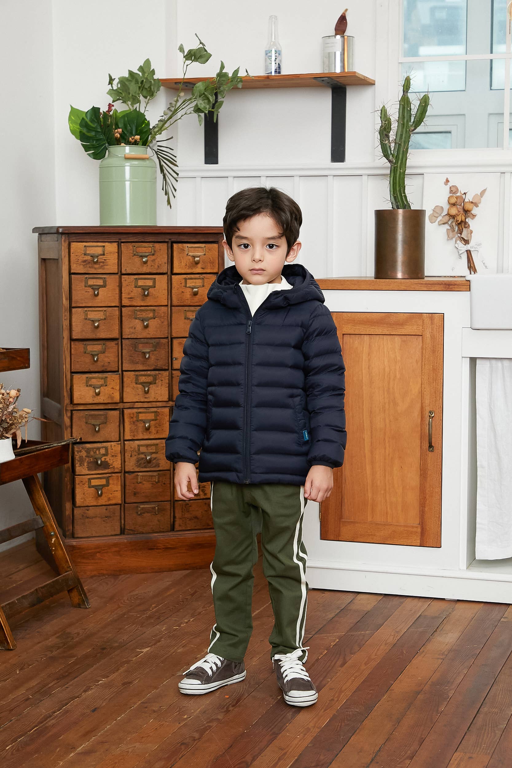 ToTo Heros - Wholesale Puffer Jacket - Kids - Lightweight Hooded Puffer Goose Down Jacket11