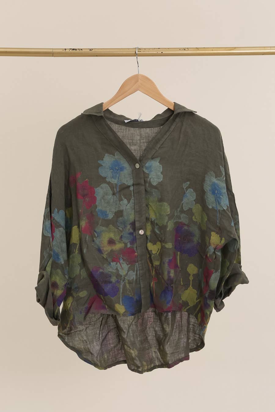la maison des fibres naturelles – wholesale College/Baseball Jacket - Women’s – Floral print blouse 20984 100% linen9