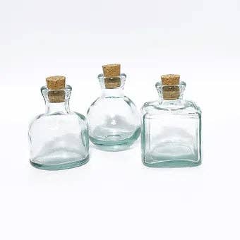 Jarapa – wholesale Decorative jar – Recycled glass 10cm Bottles in 3 Shapes1