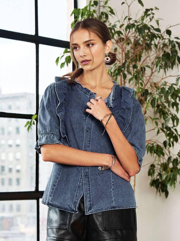 CET3242DL - RUFSAD JEANSBLUS för wholesale av ADORA LA