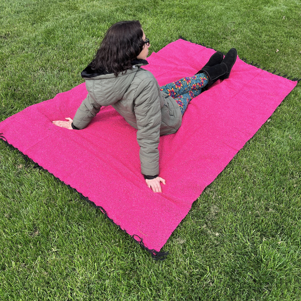 West Path - Wholesale Throw Blanket - Solid Hot Pink Mexican Blanket6