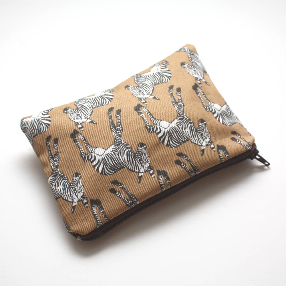 Urbanknit – wholesale Pouch – Women’s – Zebra Zipper Pouch0