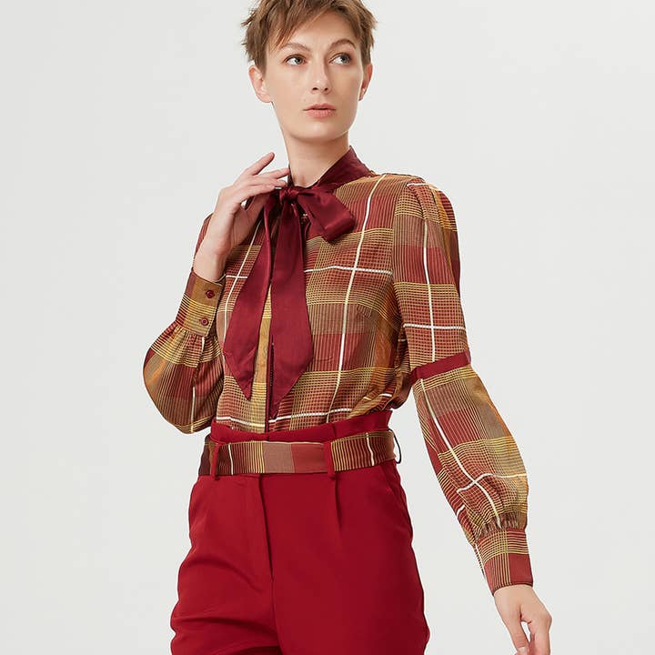 Chemise col-cravate et imprimé carreaux pour la vente par Smart and Joy