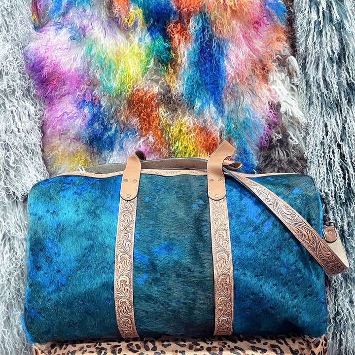 Western Linens - Wholesale Weekender Bag - Women's - Disstressed Tooled Cowhide Duffle Bag