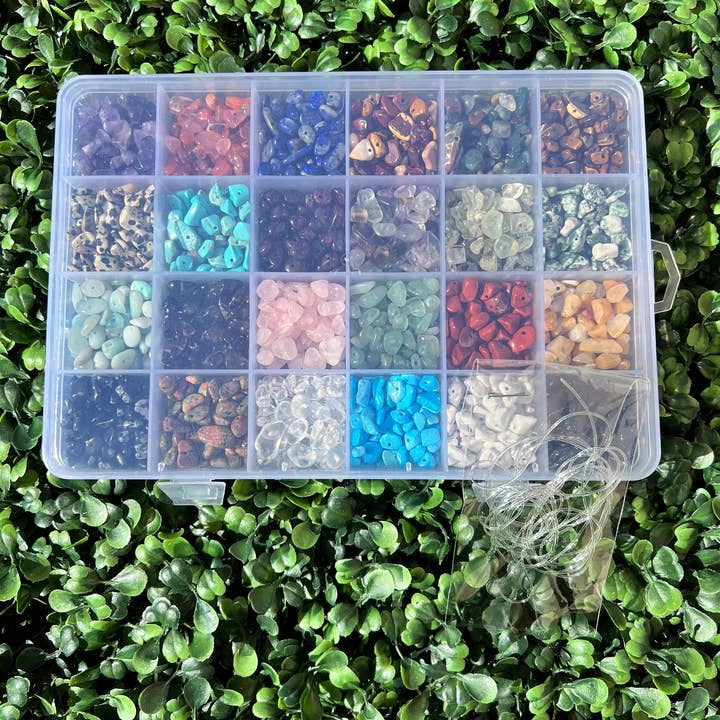 The Bead Bazaar - Wholesale Beads - 24 Crystal Healing Gemstone Chip Beads Kit, Chakra Natural G