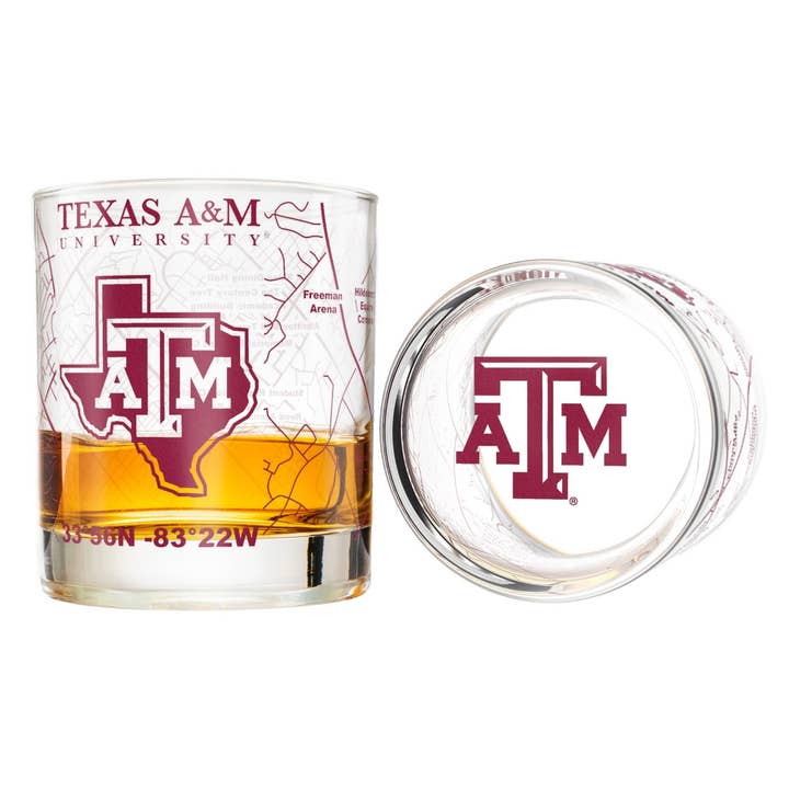 Ensemble de verres à whisky Aggies de l'Université Texas A&M (2 verres bas) pour la vente par Greenline Goods