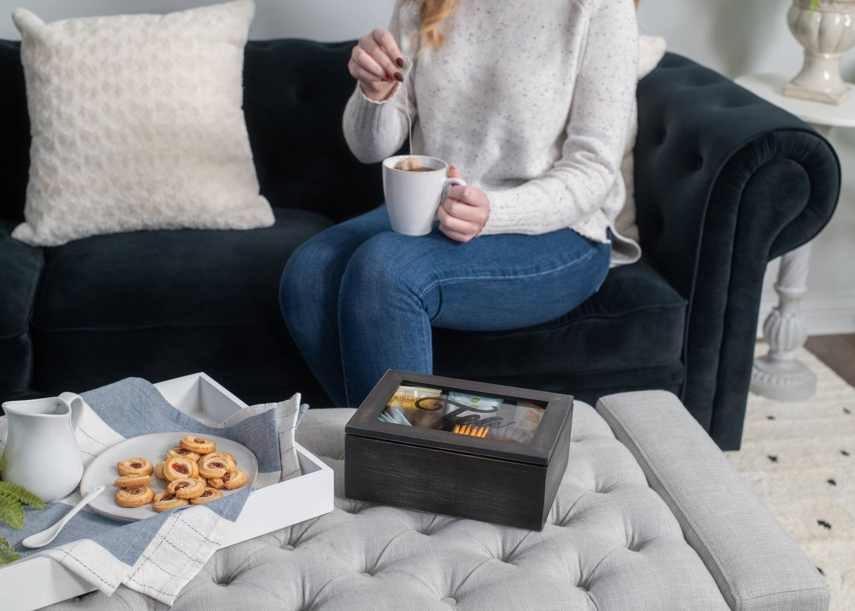 EAST AVENUE - Wholesale Decorative Box - Black Pinewood Tea Chest with glass top5