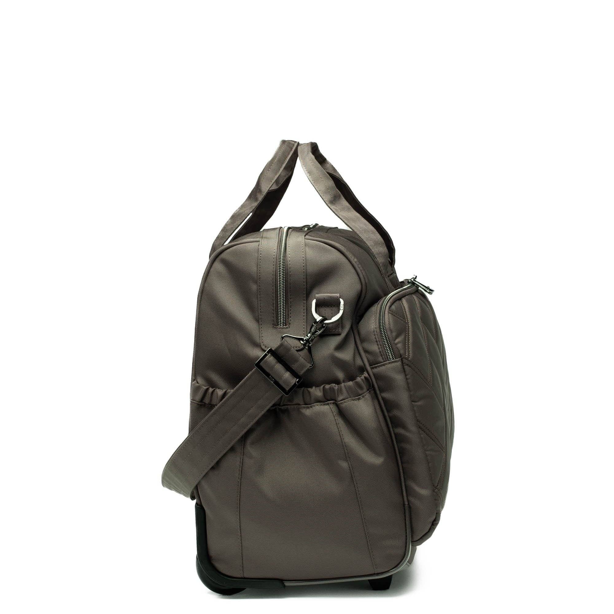 Lug - Wholesale Luggage - Locomotion Ultra X RFID Rolling Travel Bag20