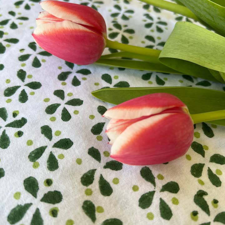 Christina Dickson Home - Wholesale Dinner & Cloth Napkin - Petals Napkins in Green- Set of 42