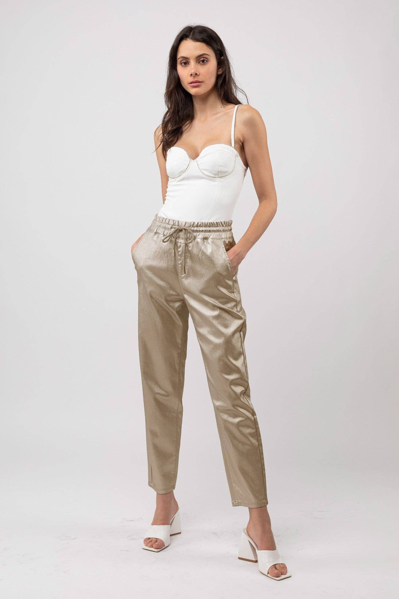 Toxik3 - Wholesale Pants - Women's - Toxik3 pantalon jogger enduit brillant