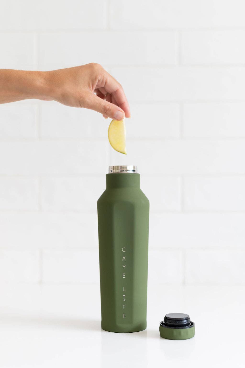 Caye Life - Wholesale Water bottle - Galapagos | 500ml Reusable Bottle | Matte Green8
