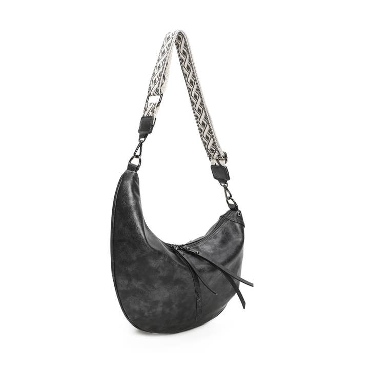 INES DELAURE - Wholesale Shoulder bag – women's - Moon- or banana-shaped shoulder bag7