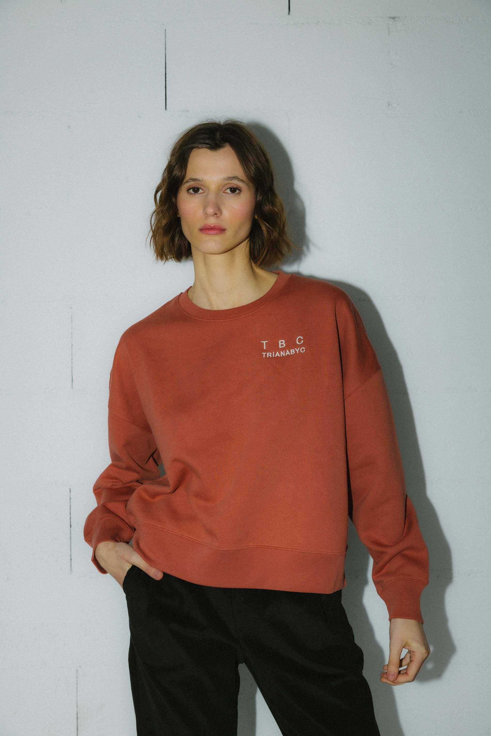 Triana by C – wholesale Sweatshirt – Women's – BIARRITZ VINTAGE EARTH SWEATSHIRT TRIANABYC0