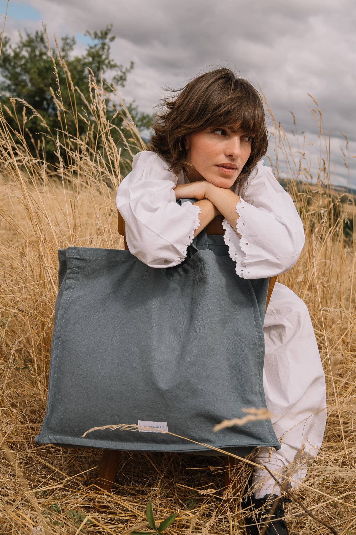 Les Pensionnaires – wholesale Bärkasse - Dam – Stor ekologisk bomullstote i canvas i horisontblå färg6