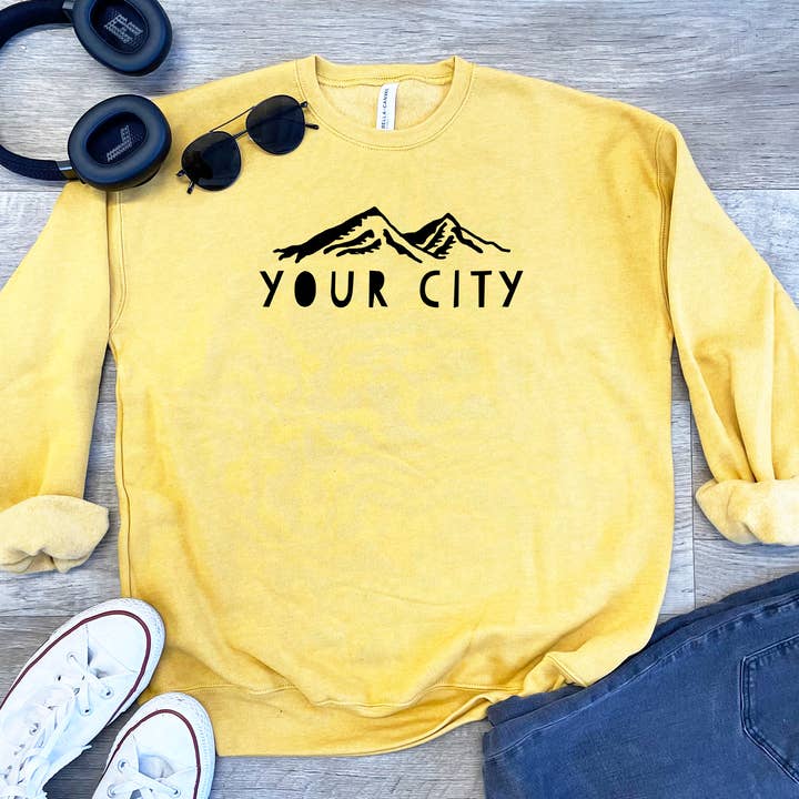 Custom Mountain City - Uniseks sweatshirt - gepersonaliseerd voor wholesale door Moonlight Makers