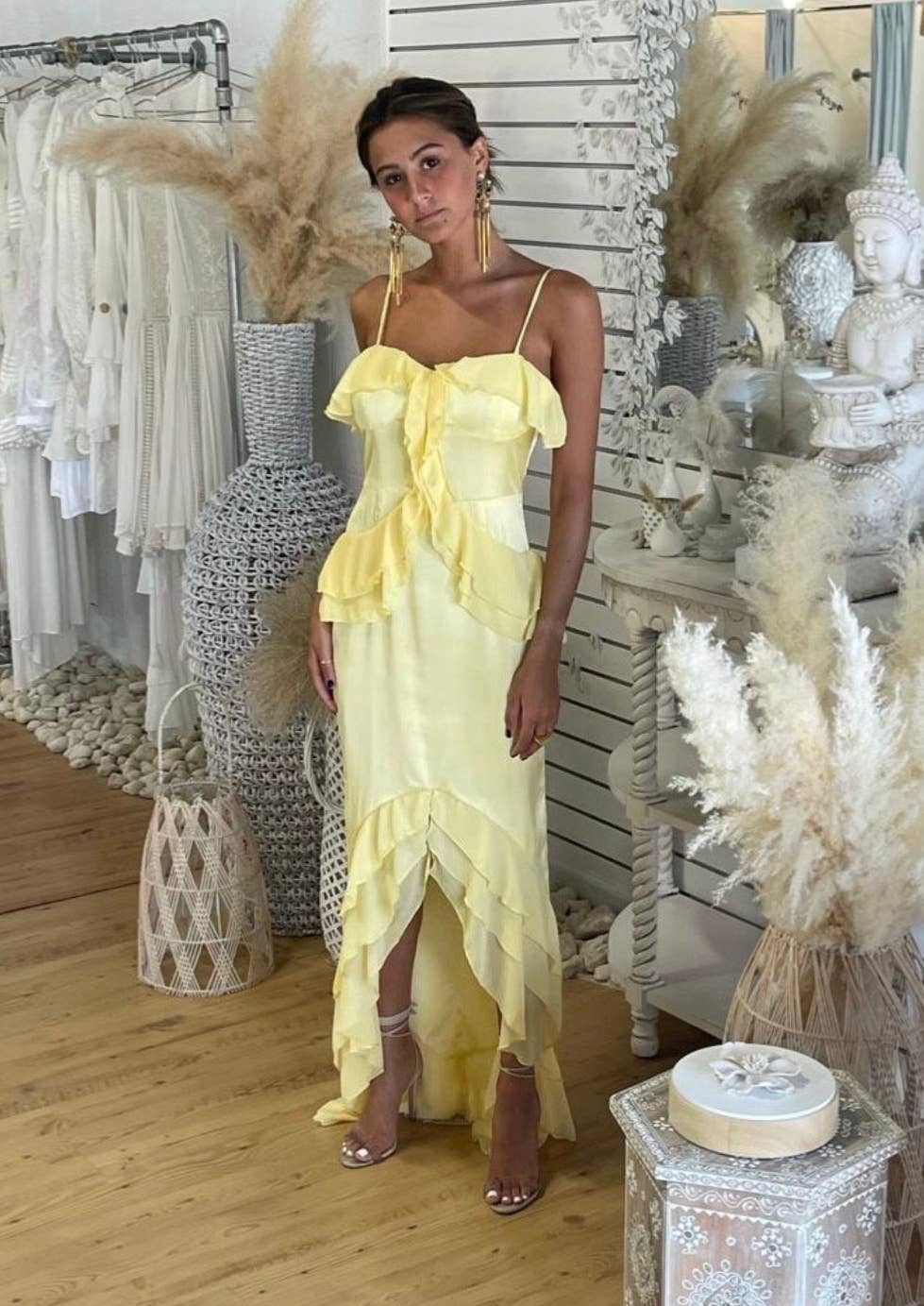 Genavieve The Label – wholesale Klänning - Dam – Klänning i livfullt gult av siden och chiffon4